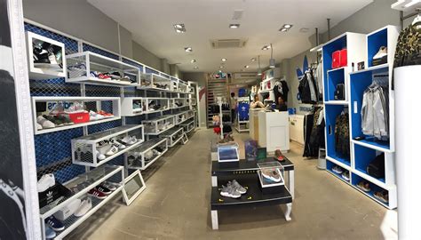 adidas utrecht lange elisabethstraat|adidas in de buurt.